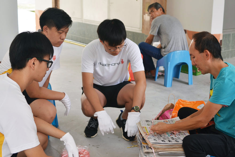 SG20180311 CUA LMQ 003